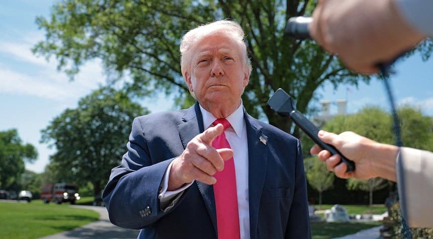 Trump Threatens Iranian Infrastructure if Peace Deal Fails