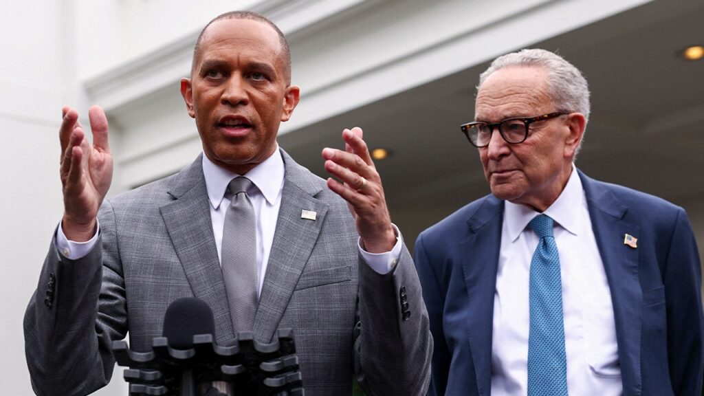 Democrats Struggle to Find Unified Message on Government Shutdown