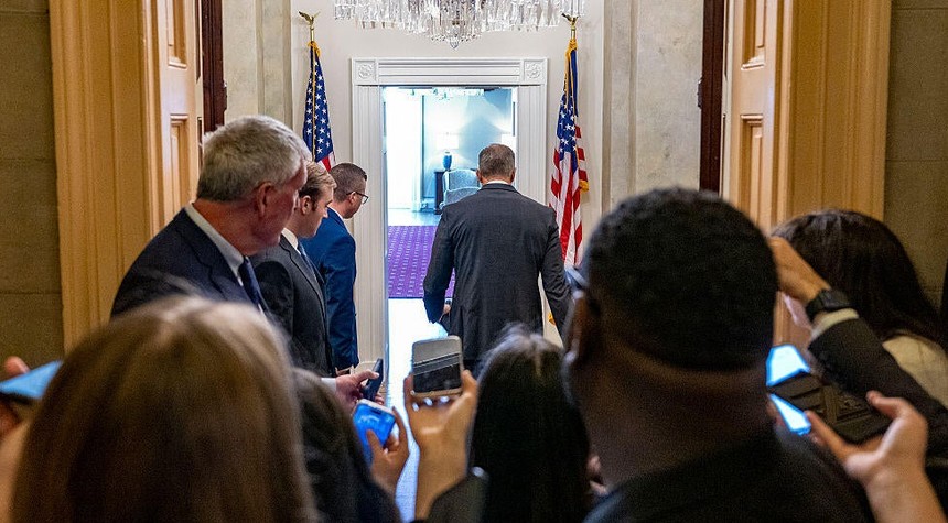 Federal Workers Face Continued Furloughs as Shutdown Talks Stall