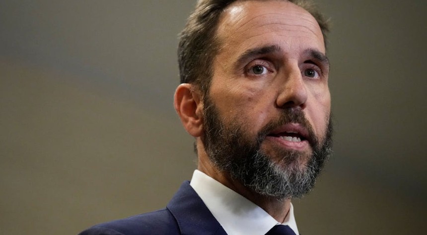 Trump's Government Phone Turned Over to Special Counsel in Unprecedented Move