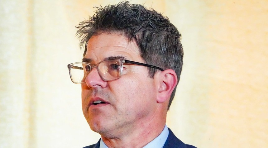 Trump Threatens Primary Challenges Over Indiana Congressional Map Fight