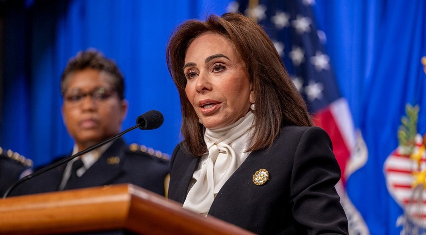Federal Prosecutors Investigate Three Democratic Lawmakers Over Military Video Message