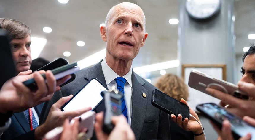 Two GOP Senators Break With Trump on Government Funding Package