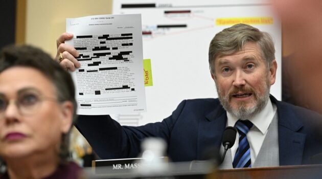 Attorney General Bondi Faces Bipartisan Criticism Over Epstein Document Release