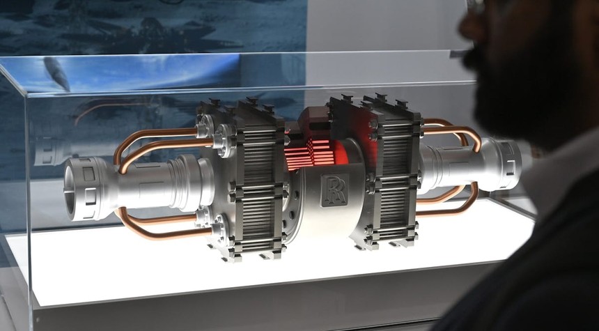 Small Nuclear Reactor Flies from California to Utah as Part of Energy Independence Push