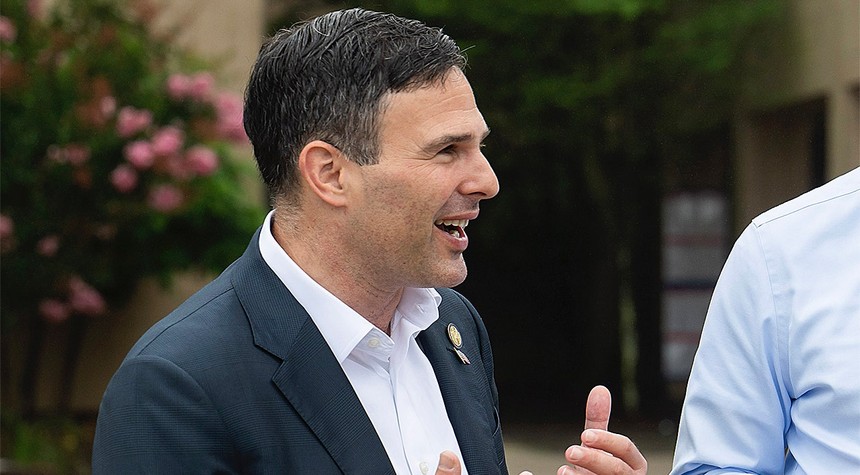 Virginia Republicans Accuse Democrats of Power Grab in Redistricting Controversy