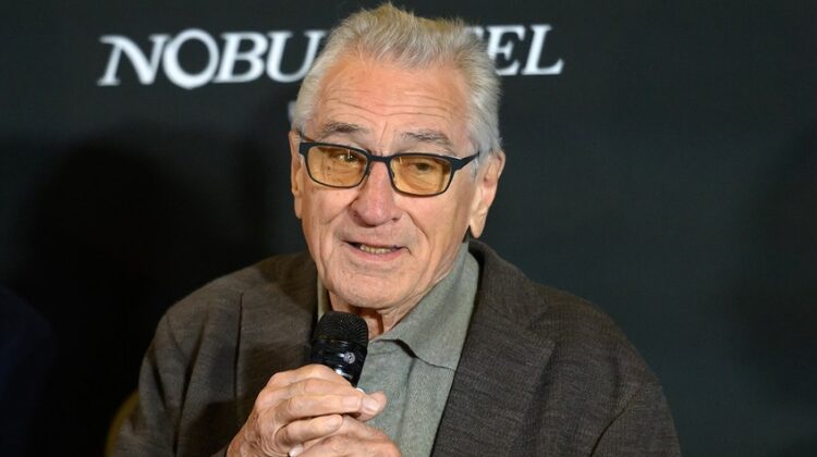 Robert De Niro Claims Trump Will Refuse to Leave Office, Calls for Mass Protests