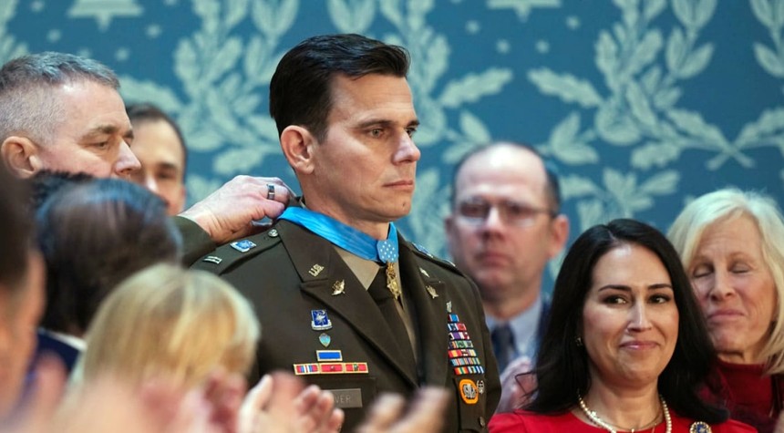 President Honors Army Helicopter Pilot Shot During Operation to Capture Maduro