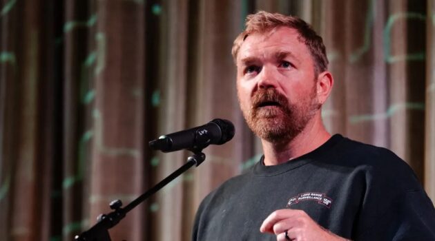 Democrat Graham Platner Maintains Large Lead Despite Series of Public Apologies