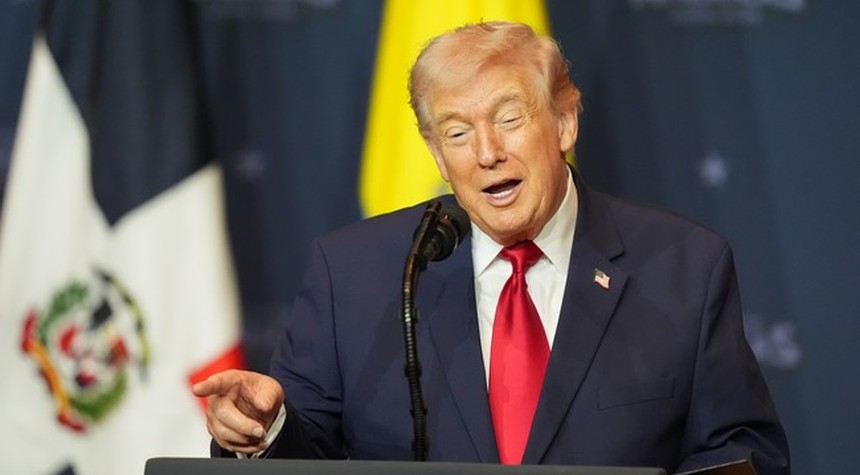 Federal Judge Halts White House Ballroom Construction Despite Private Funding